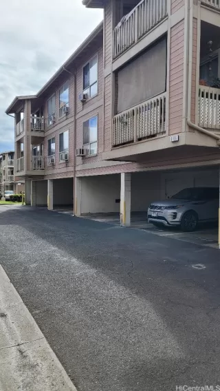 Photo #2: 202501735 Listing 