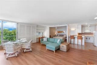 Photo #4: 202501924 Listing 