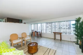 More Details about MLS # 202501943 : 2525 DATE STREET 2606