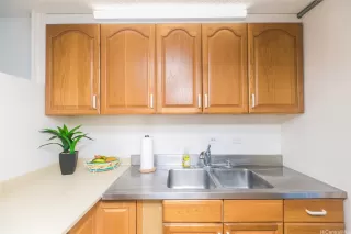 Photo #5: 202501943 Listing 