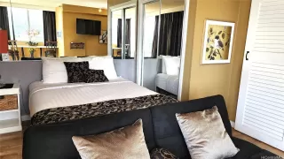 Photo #2: 202501999 Listing 