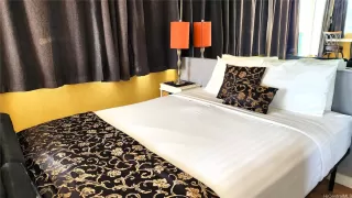 Photo #4: 202501999 Listing 