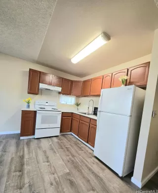 Photo #3: 202502011 Listing 