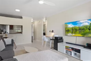 Photo #6: 202502059 Listing