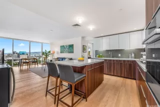 Photo #4: 202502094 Listing 