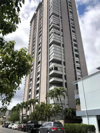 More Details about MLS # 202502204 : 2100 DATE STREET 705