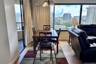 Photo #4: 202502382 Listing 