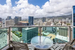 Photo #3: 202502580 Listing 