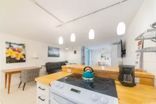 Photo #3: 202502687 Listing