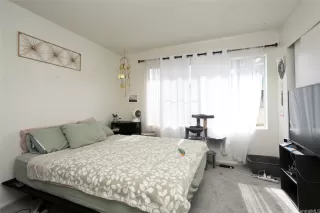 Photo #6: 202502791 Listing 