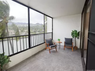 Photo #6: 202502844 Listing