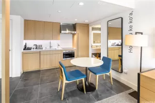 Photo #6: 202502982 Listing 