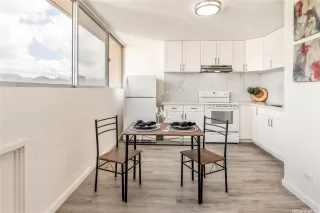 Photo #6: 202502986 Listing 