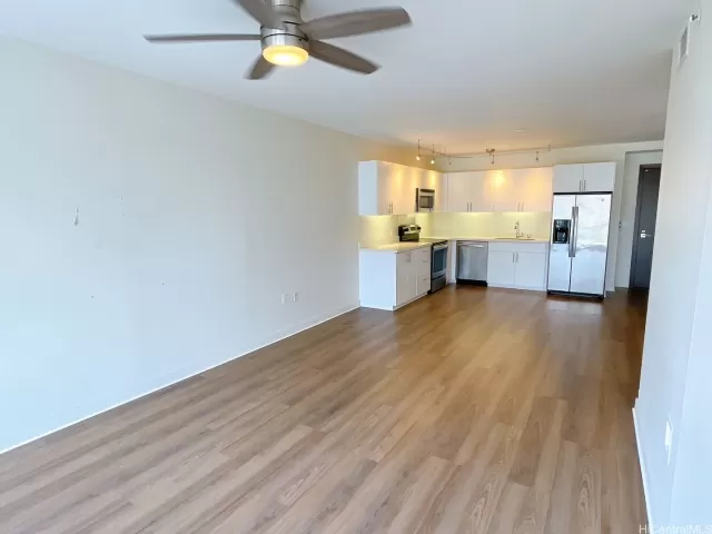 MLS: 202503083 Condo For Sale