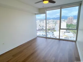 Photo #6: 202503083 Listing 