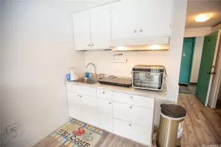 Photo #4: 202503241 Listing