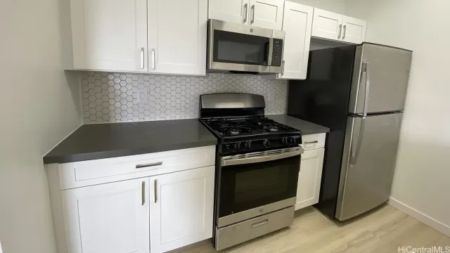 MLS: 202503252 Condo For Sale