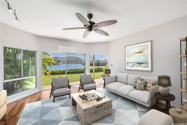 MLS: 202503298 Condo For Sale