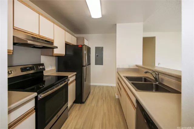 MLS: 202504541 Condo For Sale