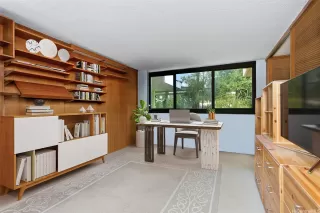 Photo #6: 202504613 Listing