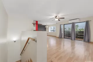 Photo #5: 202504706 Listing 