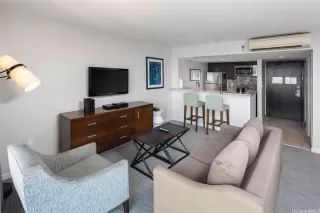 Photo #6: 202504891 Listing 