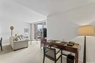 Photo #3: 202504946 Listing 