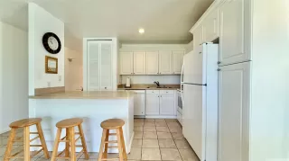 Photo #5: 202505141 Listing 