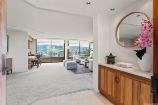 Photo #3: 202505326 Listing 