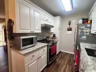 Photo #4: 202505619 Listing 