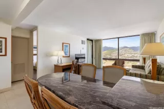 Photo #4: 202505883 Listing 