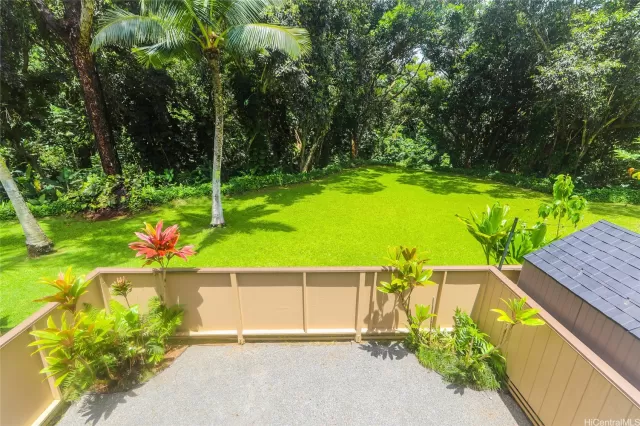 MLS: 202505913 Condo For Sale