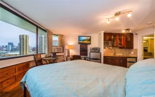 Photo #5: 202506005 Listing 