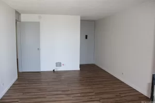 Photo #6: 202506036 Listing