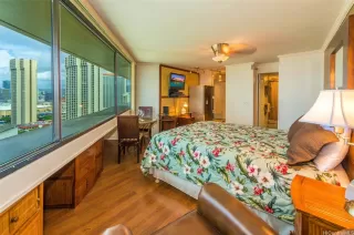 Photo #4: 202506106 Listing 