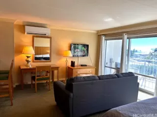 Photo #2: 202506395 Listing 