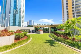 Photo #5: 202506563 Listing 