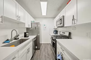 Photo #3: 202506579 Listing