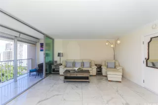 Photo #4: 202506618 Listing 