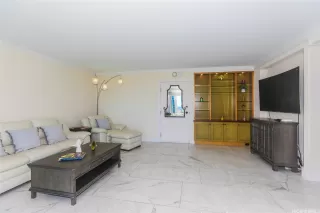 Photo #6: 202506618 Listing 