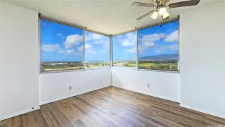 Photo #2: 202506736 Listing 