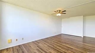 Photo #3: 202506736 Listing 