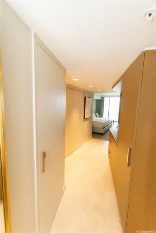 Photo #4: 202506956 Listing 