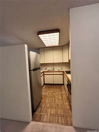 Photo #5: 202507008 Listing 