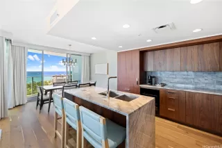 Photo #6: 202507032 Listing 