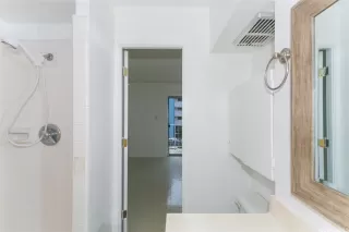 Photo #5: 202507033 Listing 