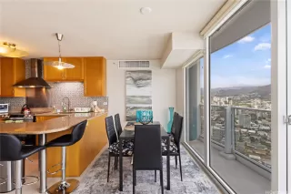 Photo #5: 202507043 Listing