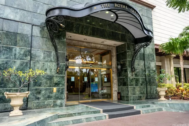 MLS: 202507143 Condo For Sale