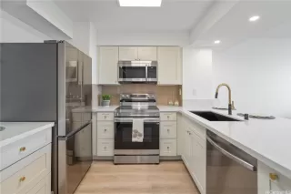 Photo #2: 202507222 Listing 