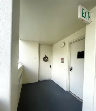 Photo #3: 202507294 Listing